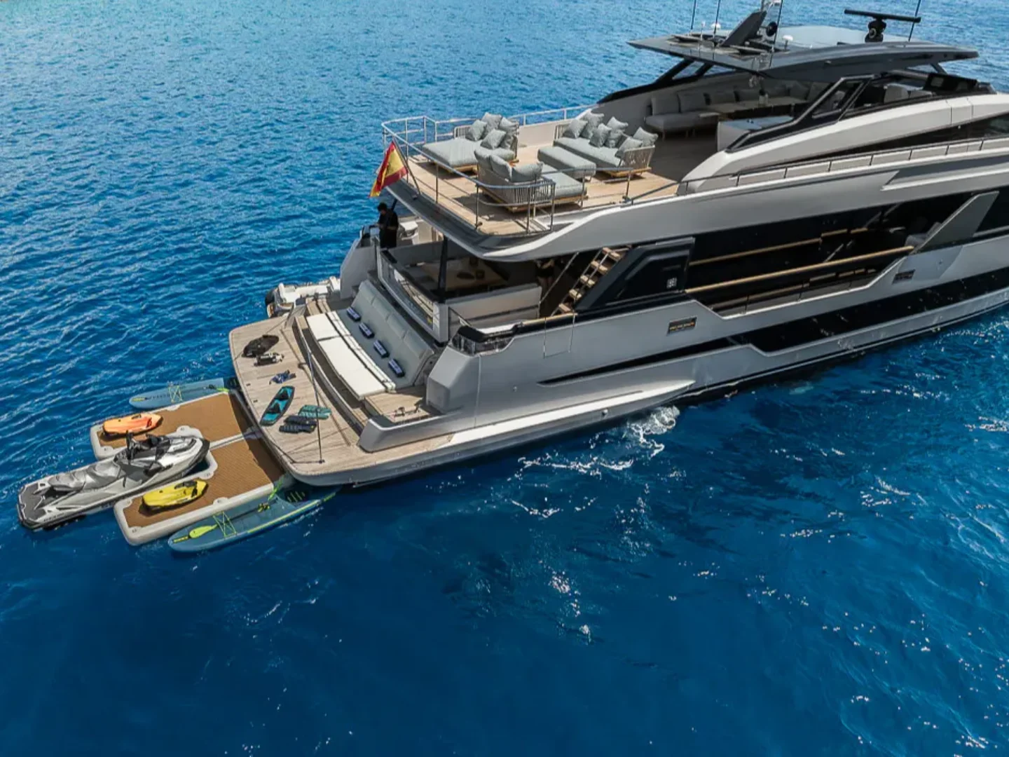 NAILU + | Ferretti 1000 - Photo 7