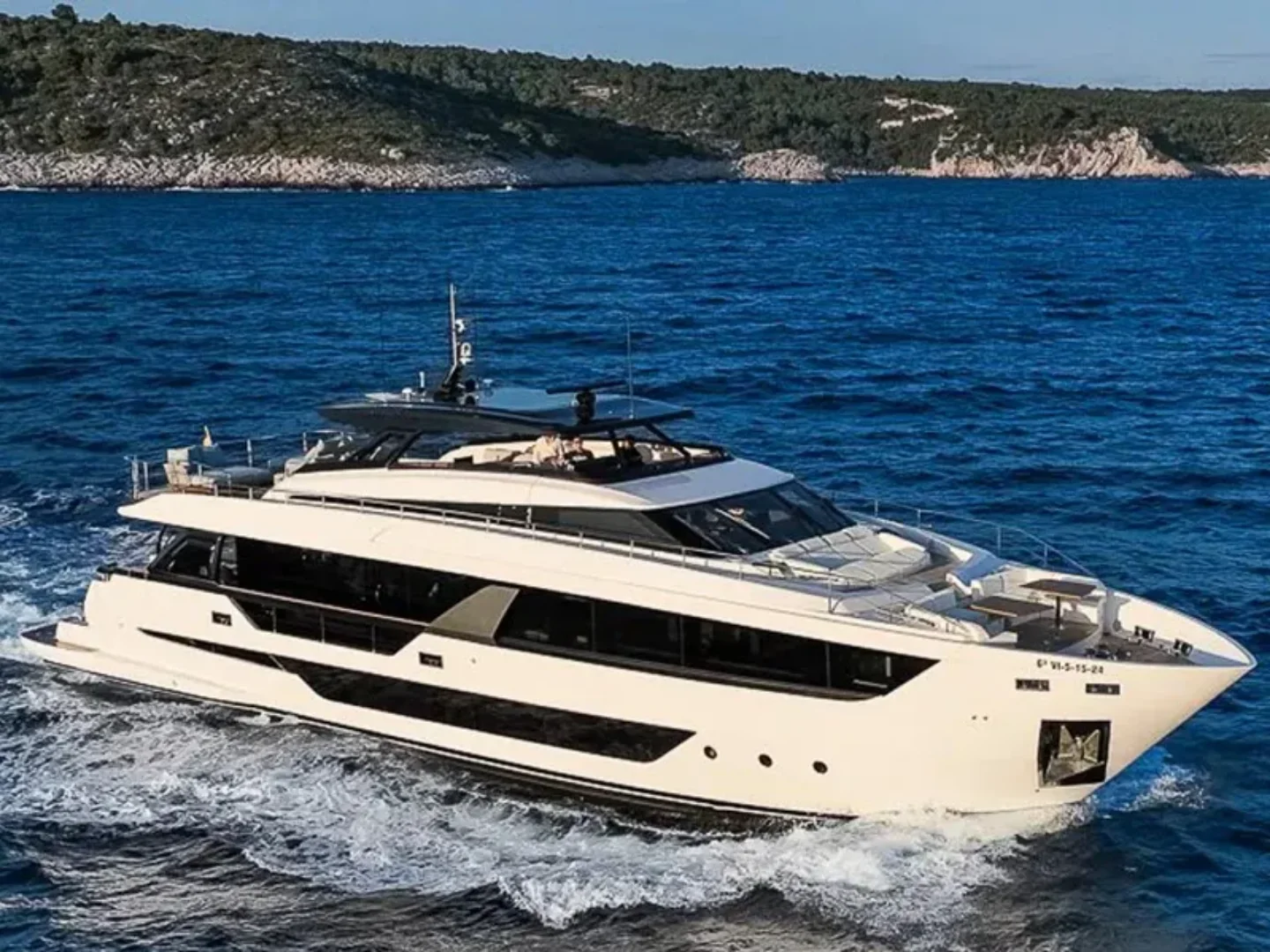 NAILU + | Ferretti 1000 - Photo 2