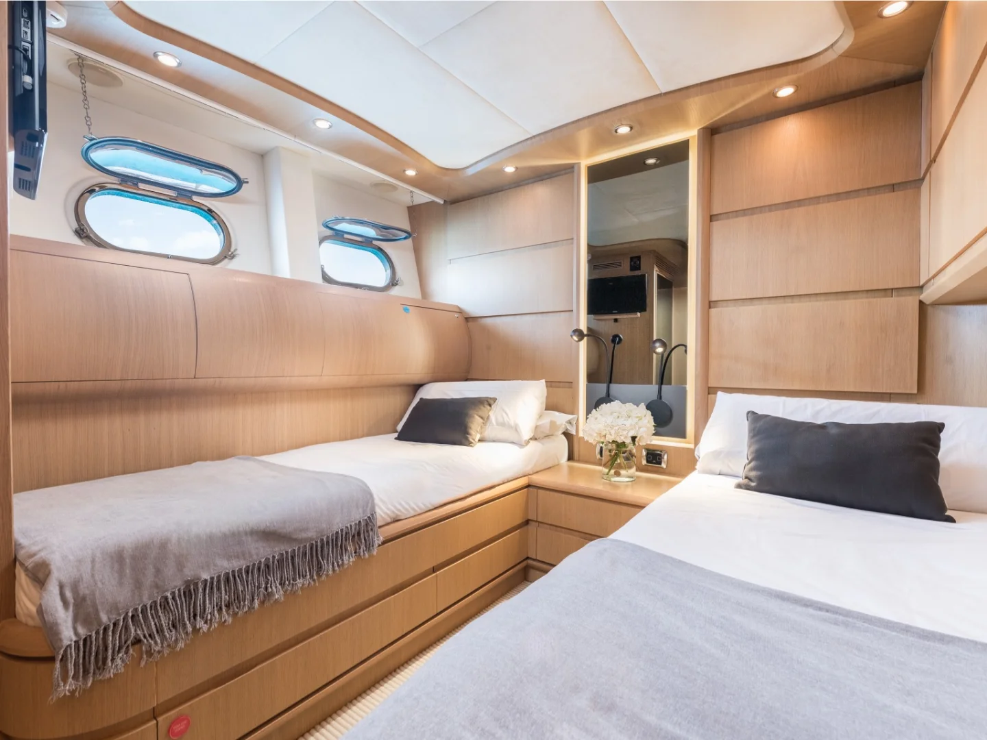 B4 | Astondoa 102 GLX - Photo 15