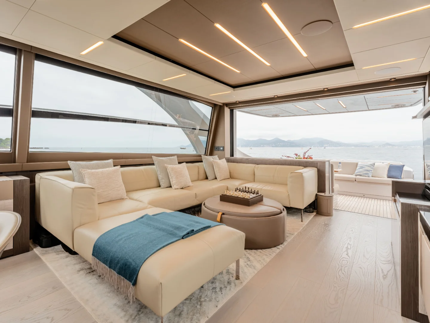 CHERRY | Pershing 8X - Photo 21