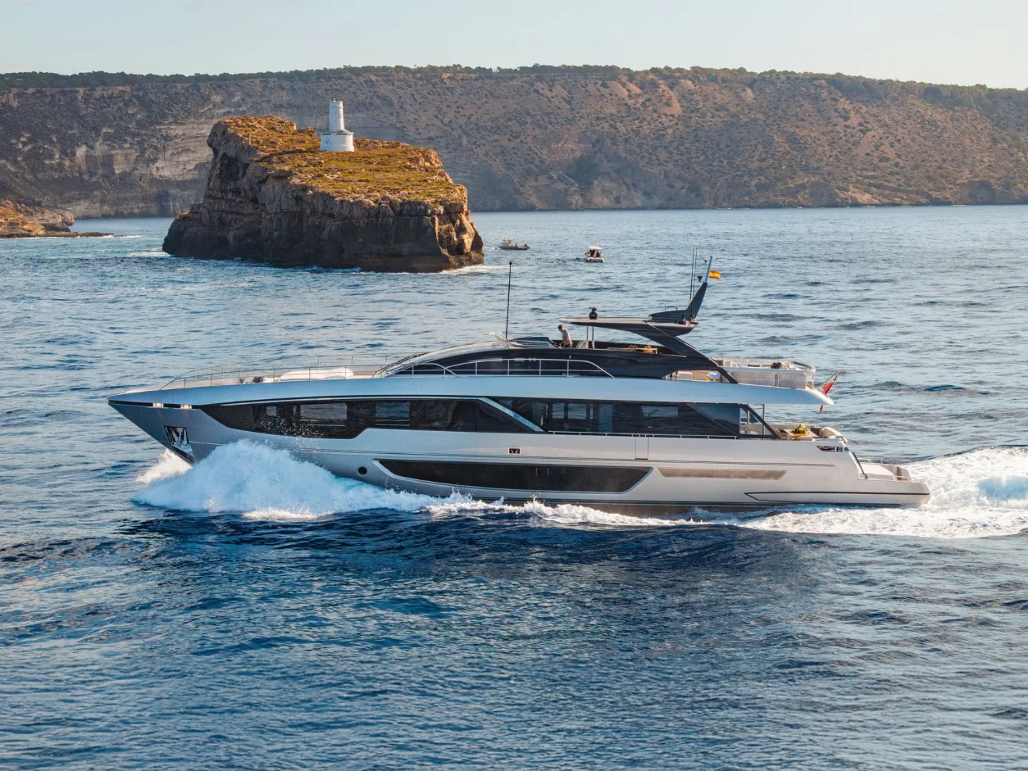 LEMON NOT LIME | Riva Corsaro 102 - Photo 3