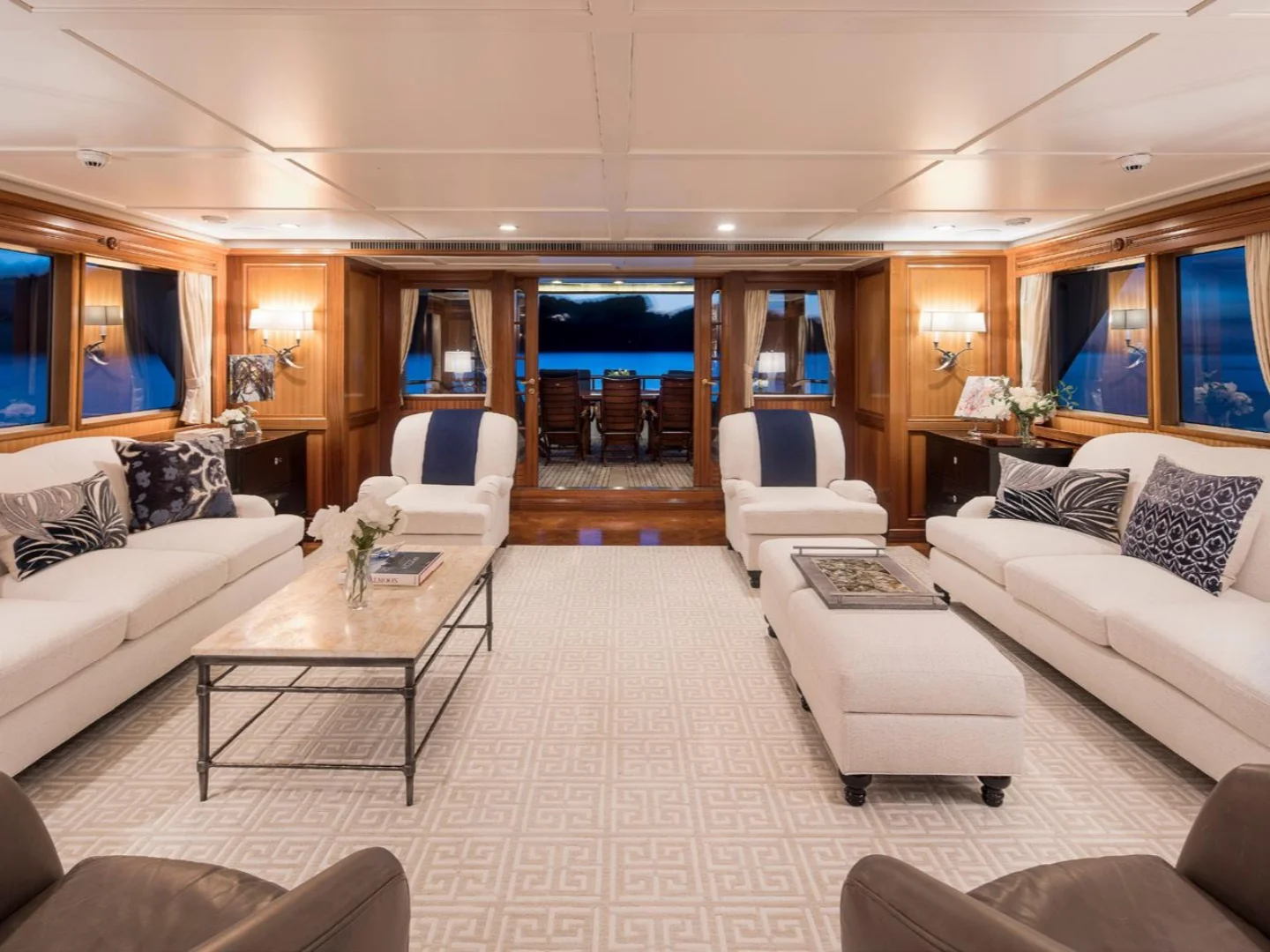 LADY VICTORIA | Feadship 120 - Photo 11