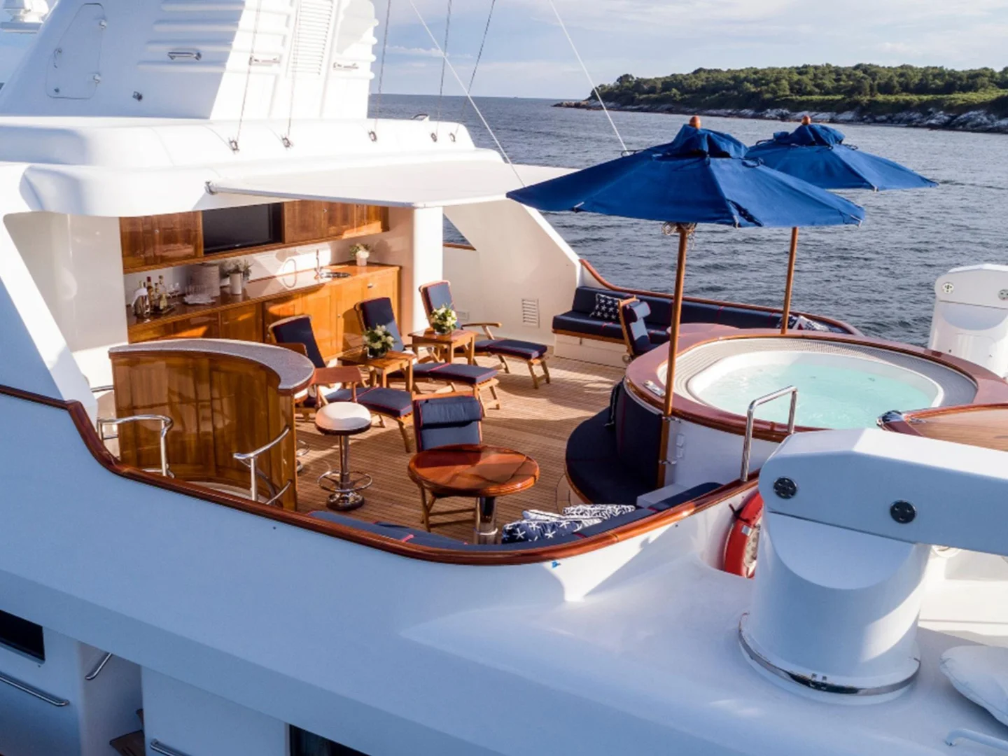 LADY VICTORIA | Feadship 120 - Photo 3