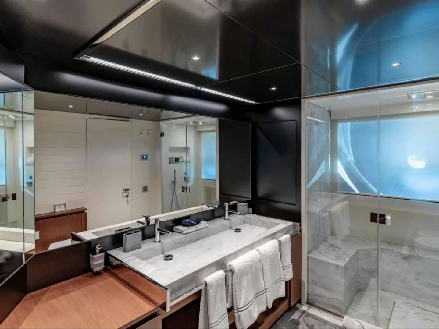 BEYOND BEYOND | Riva 90 Argo - Photo 19