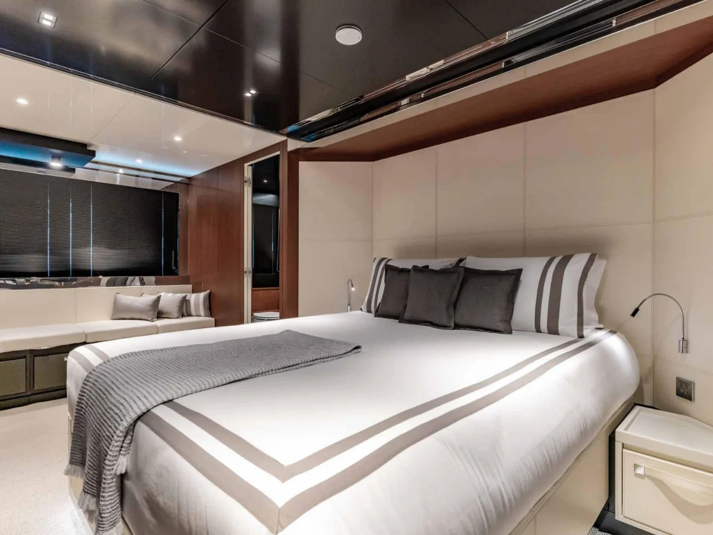 BEYOND BEYOND | Riva 90 Argo - Photo 20