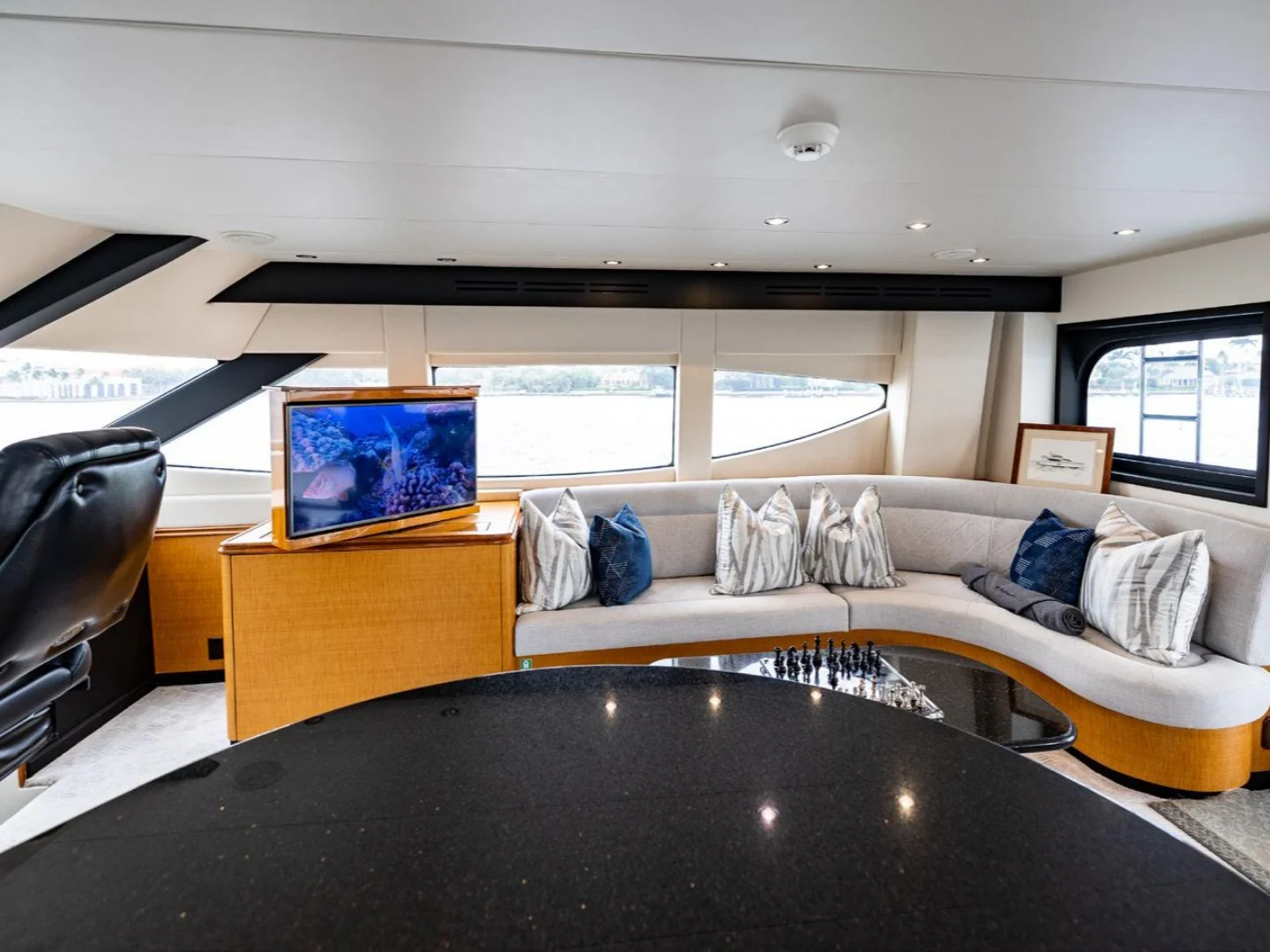 INDY | Hatteras 85 - Photo 32