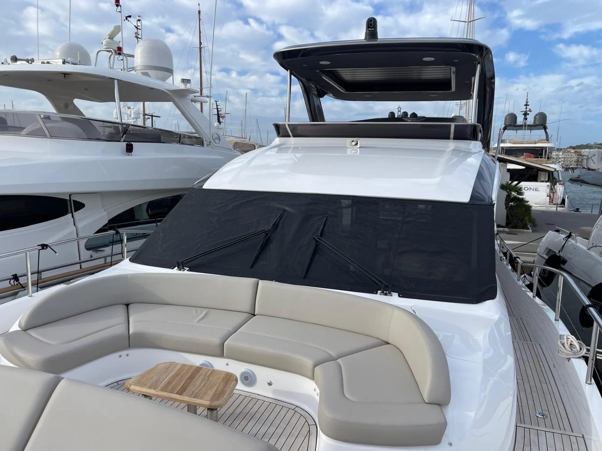 Princess Y72 2024 for Sale - Photo 8