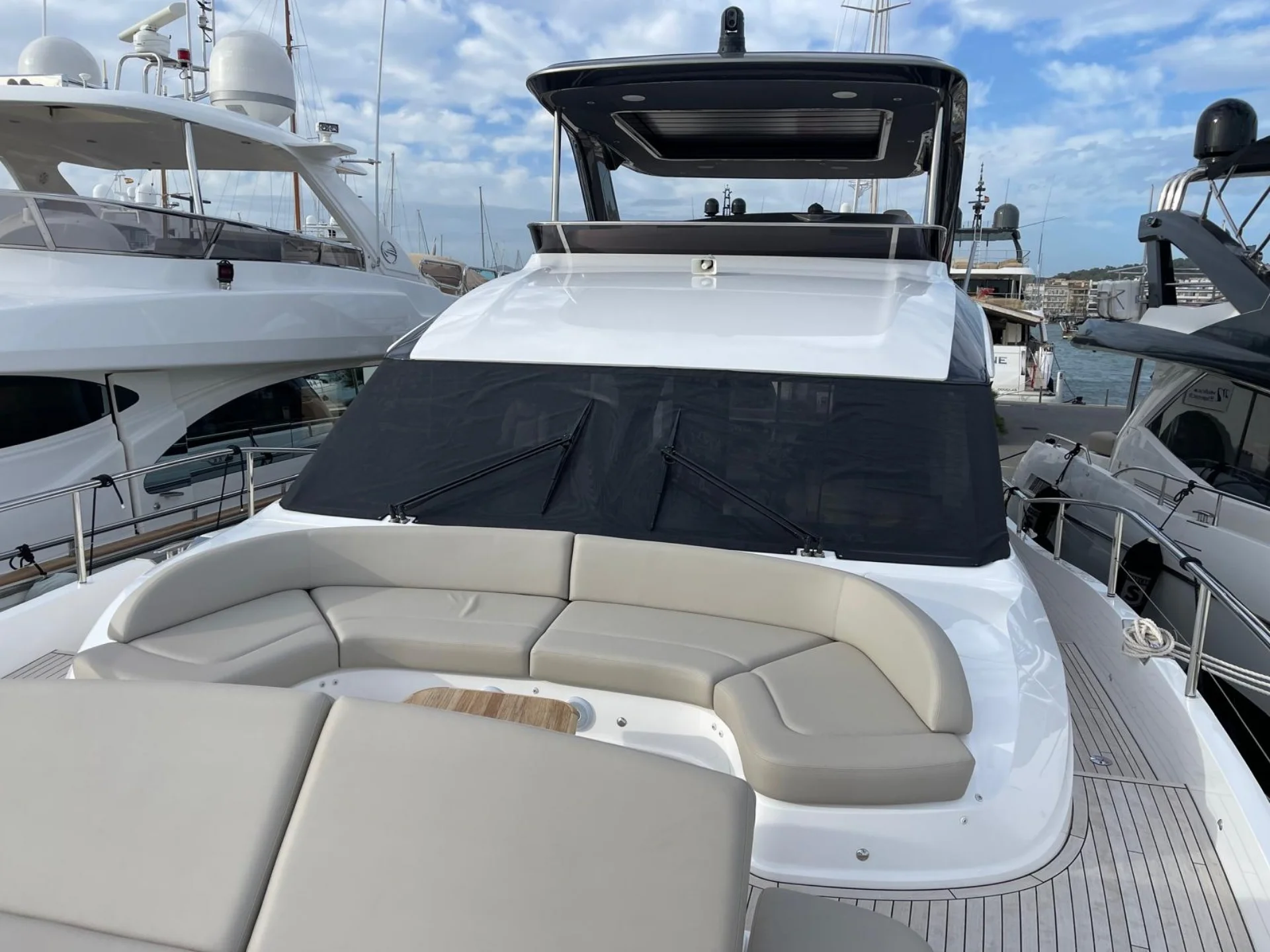 Princess Y72 2024 for Sale - Photo 9