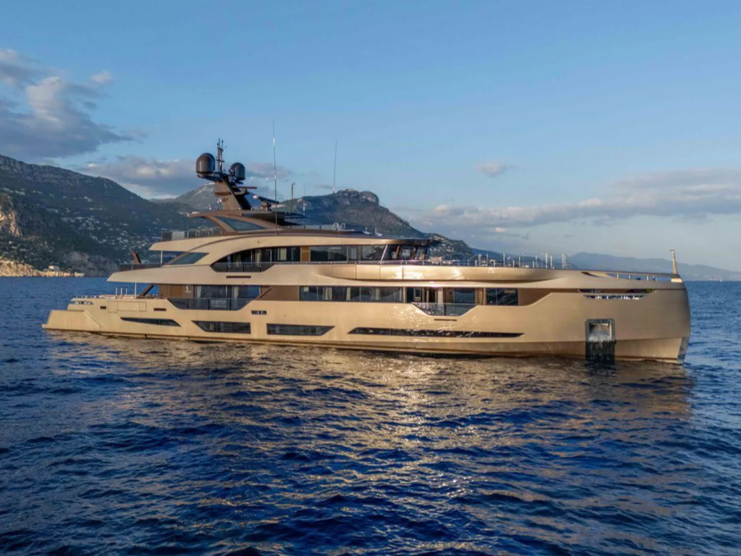 MY Anjelif | Columbus 50M - Photo 3