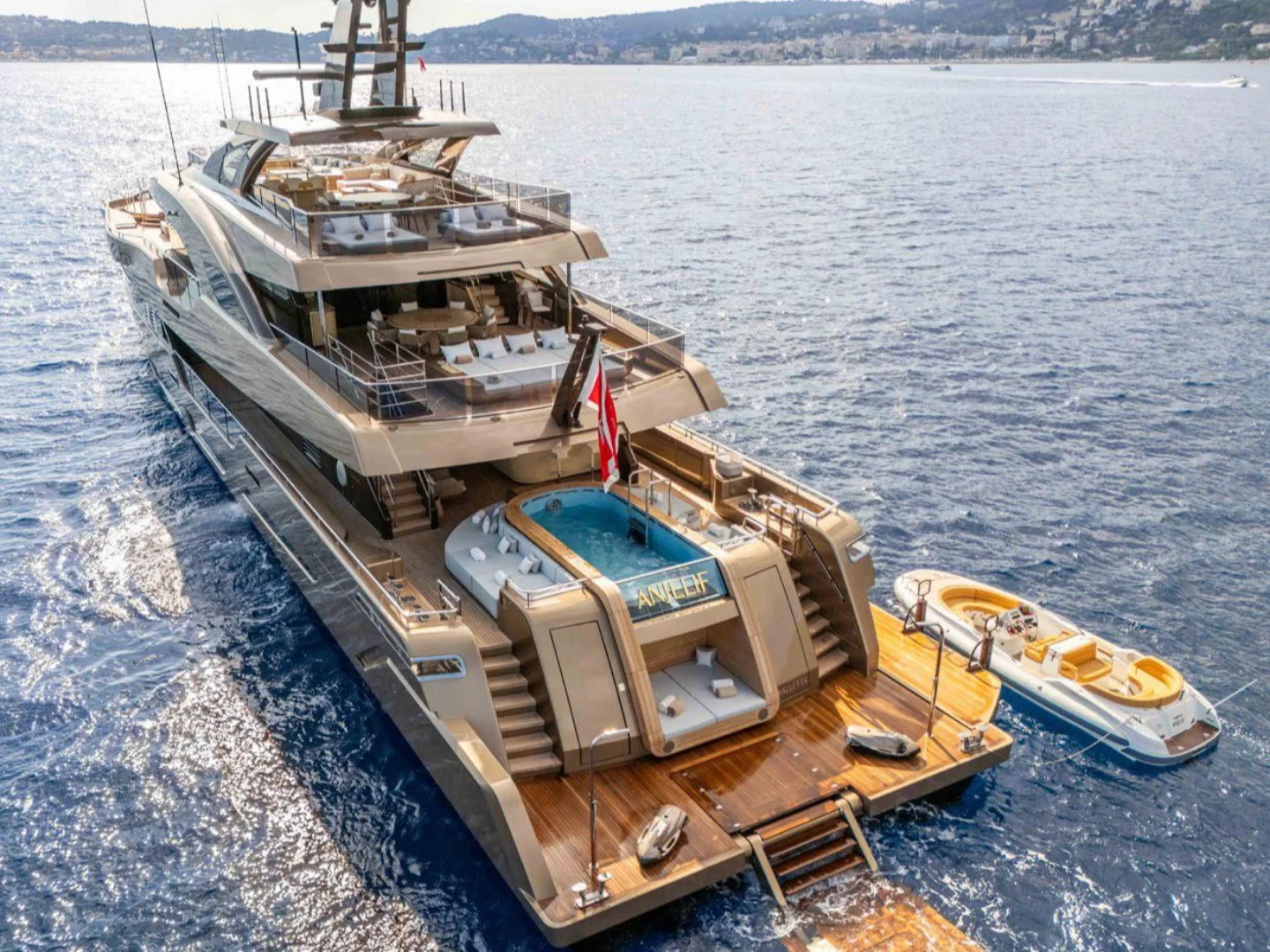 MY Anjelif | Columbus 50M - Photo 5