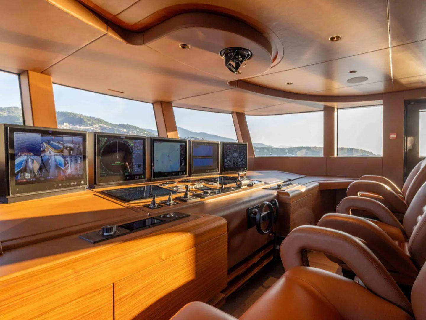 MY Anjelif | Columbus 50M - Photo 40