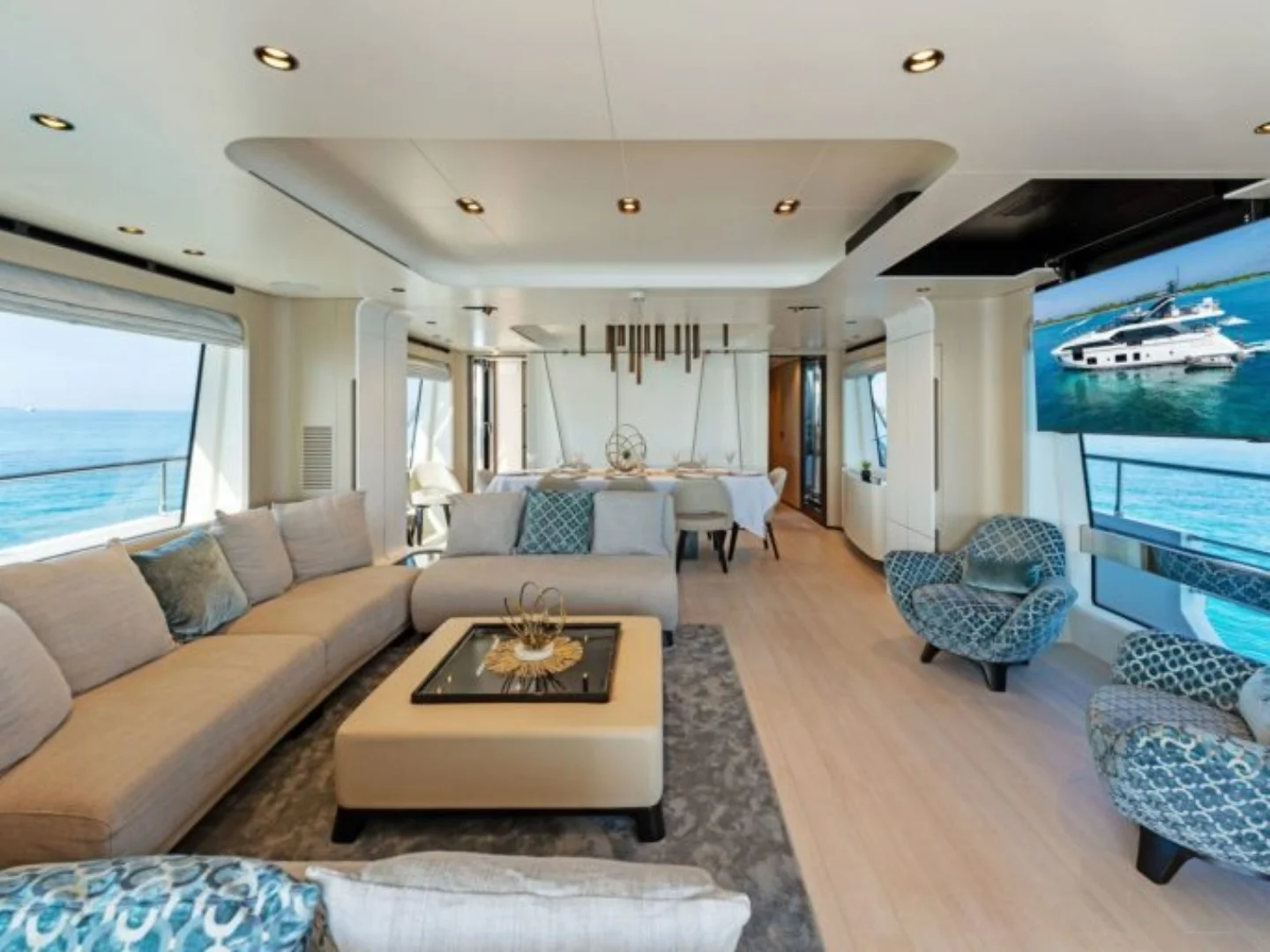 COMPASS | Azimut 88 - Photo 45