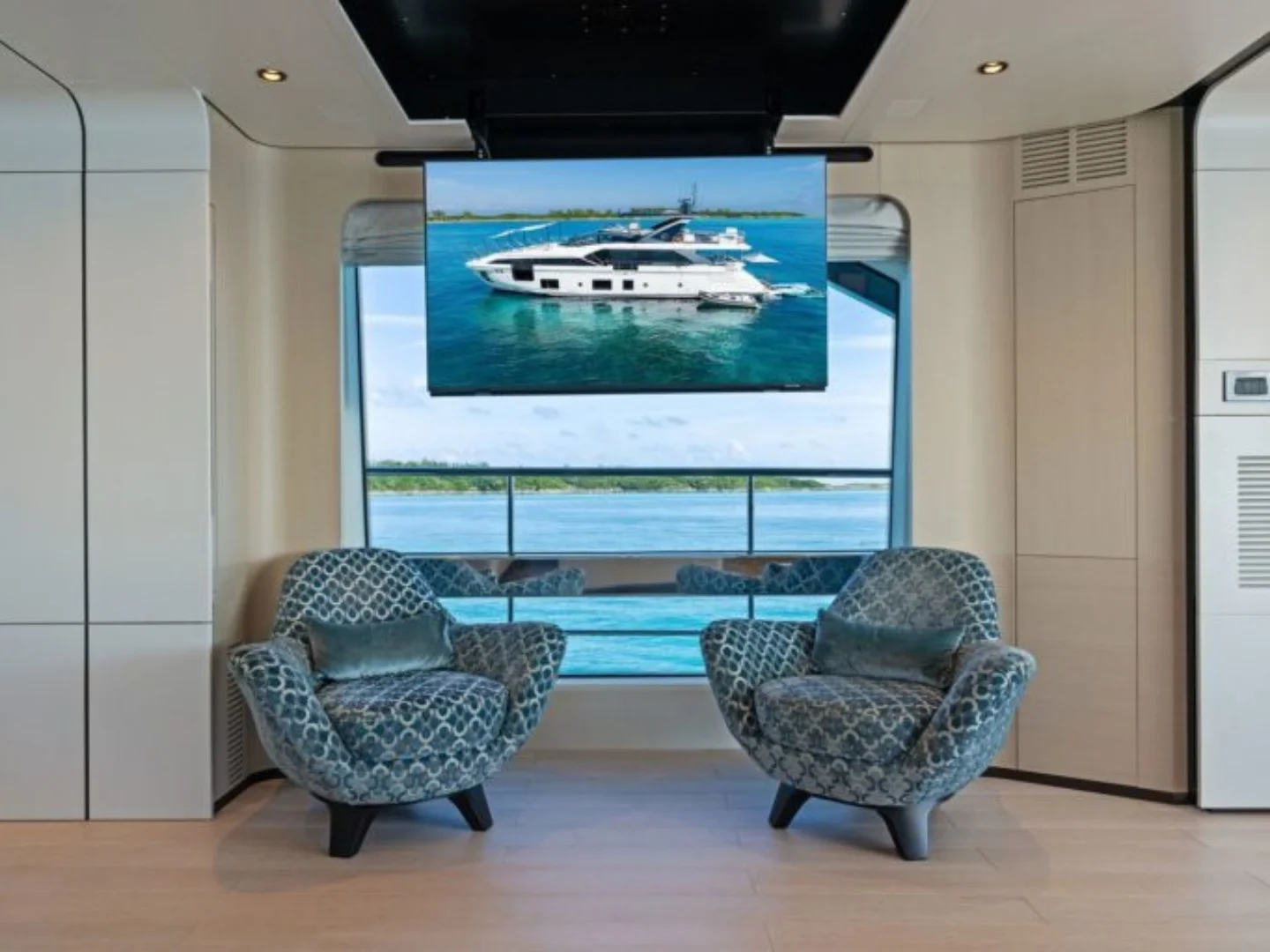 COMPASS | Azimut 88 - Photo 48