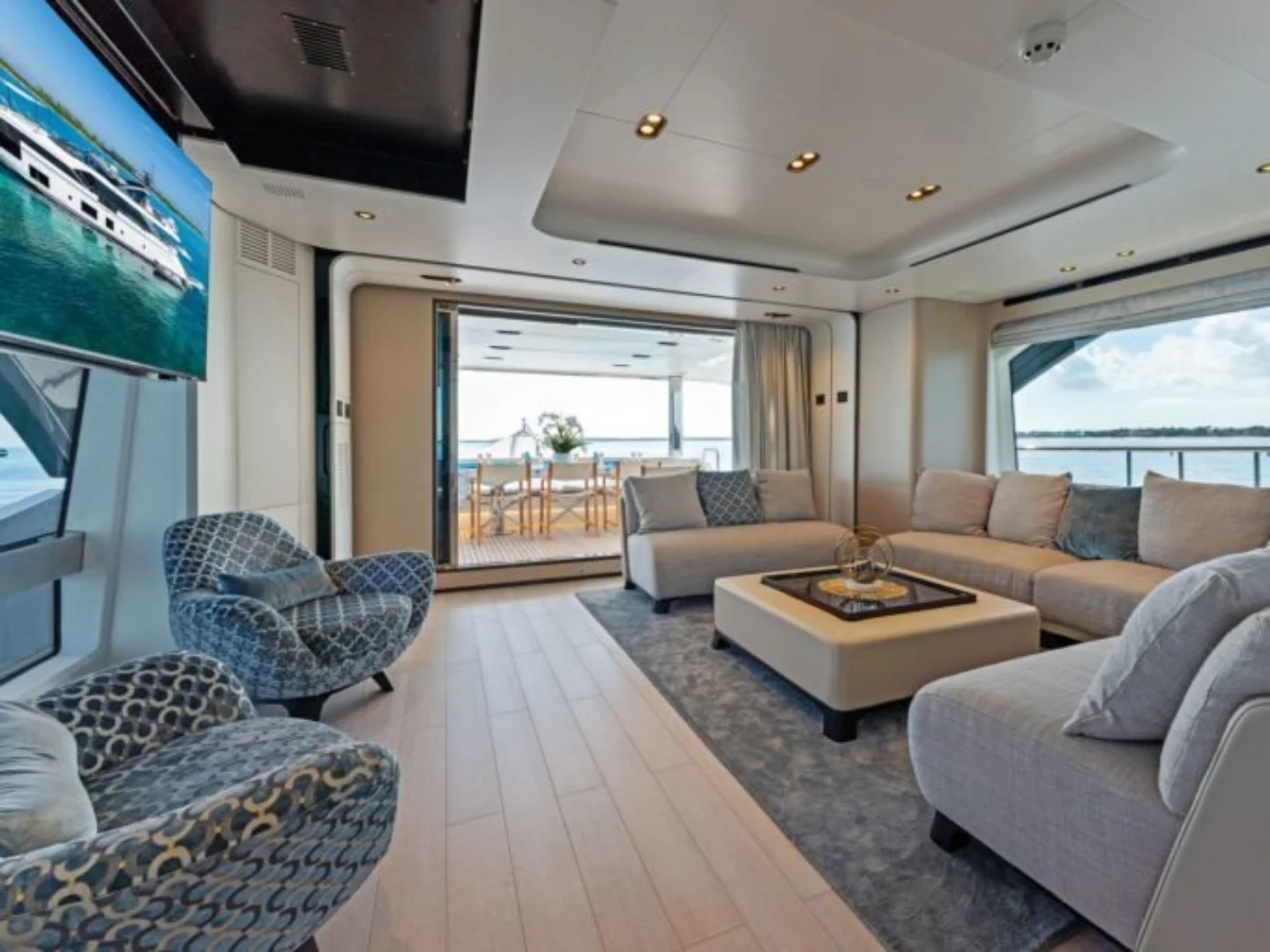 COMPASS | Azimut 88 - Photo 39