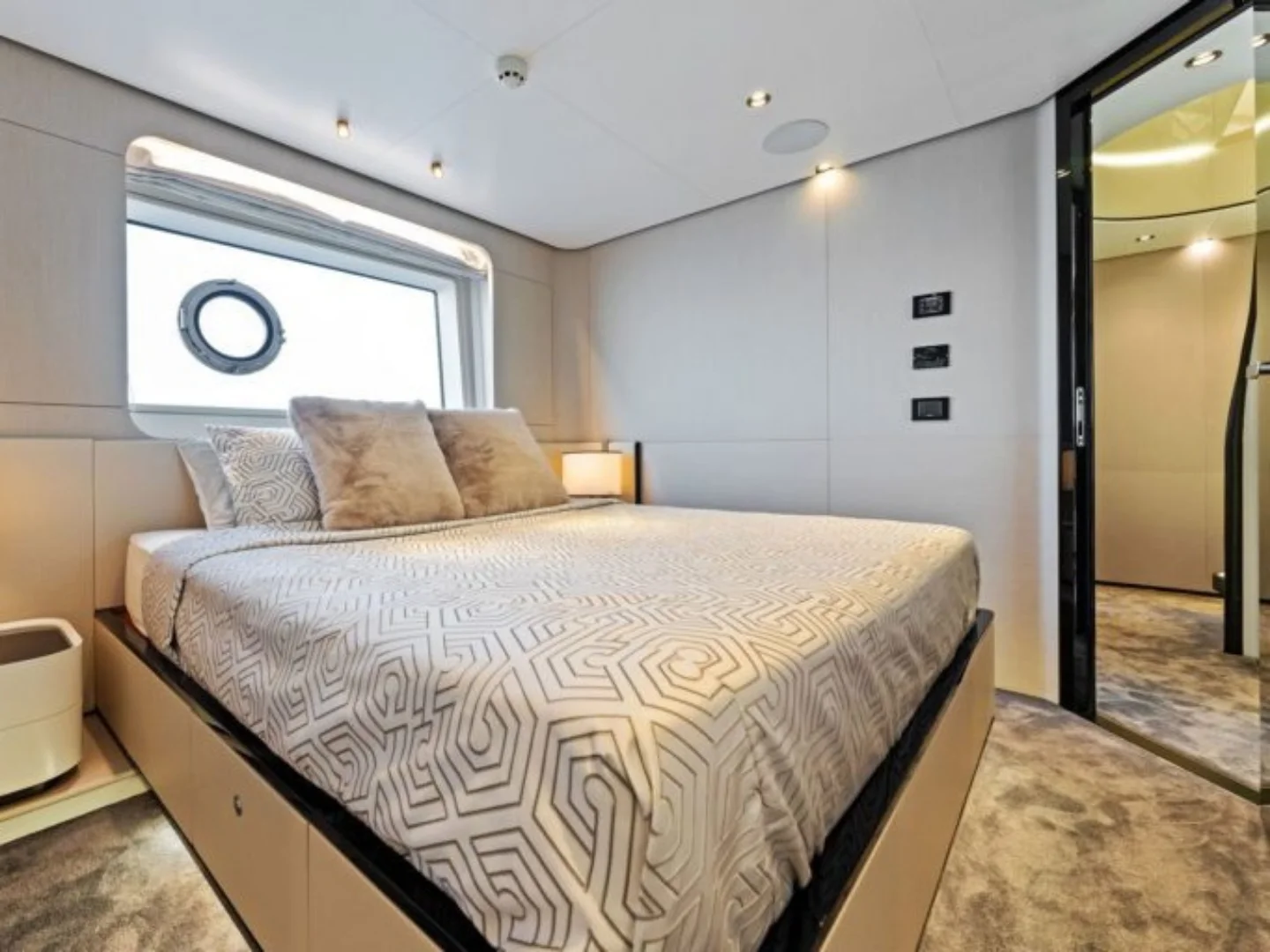 COMPASS | Azimut 88 - Photo 51