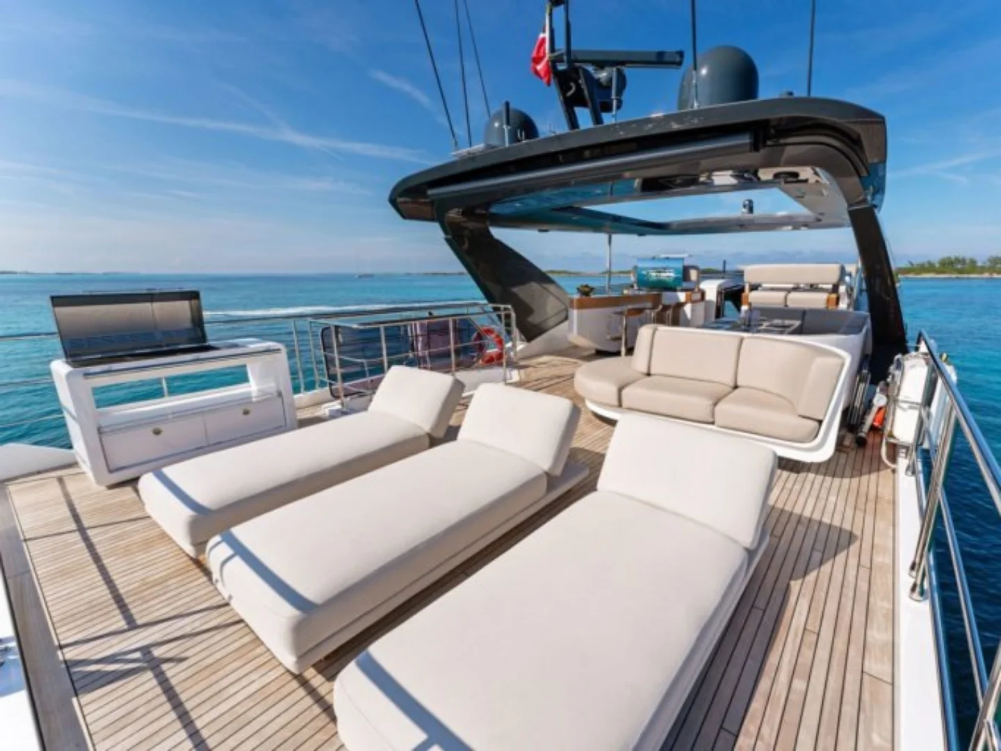 COMPASS | Azimut 88 - Photo 25