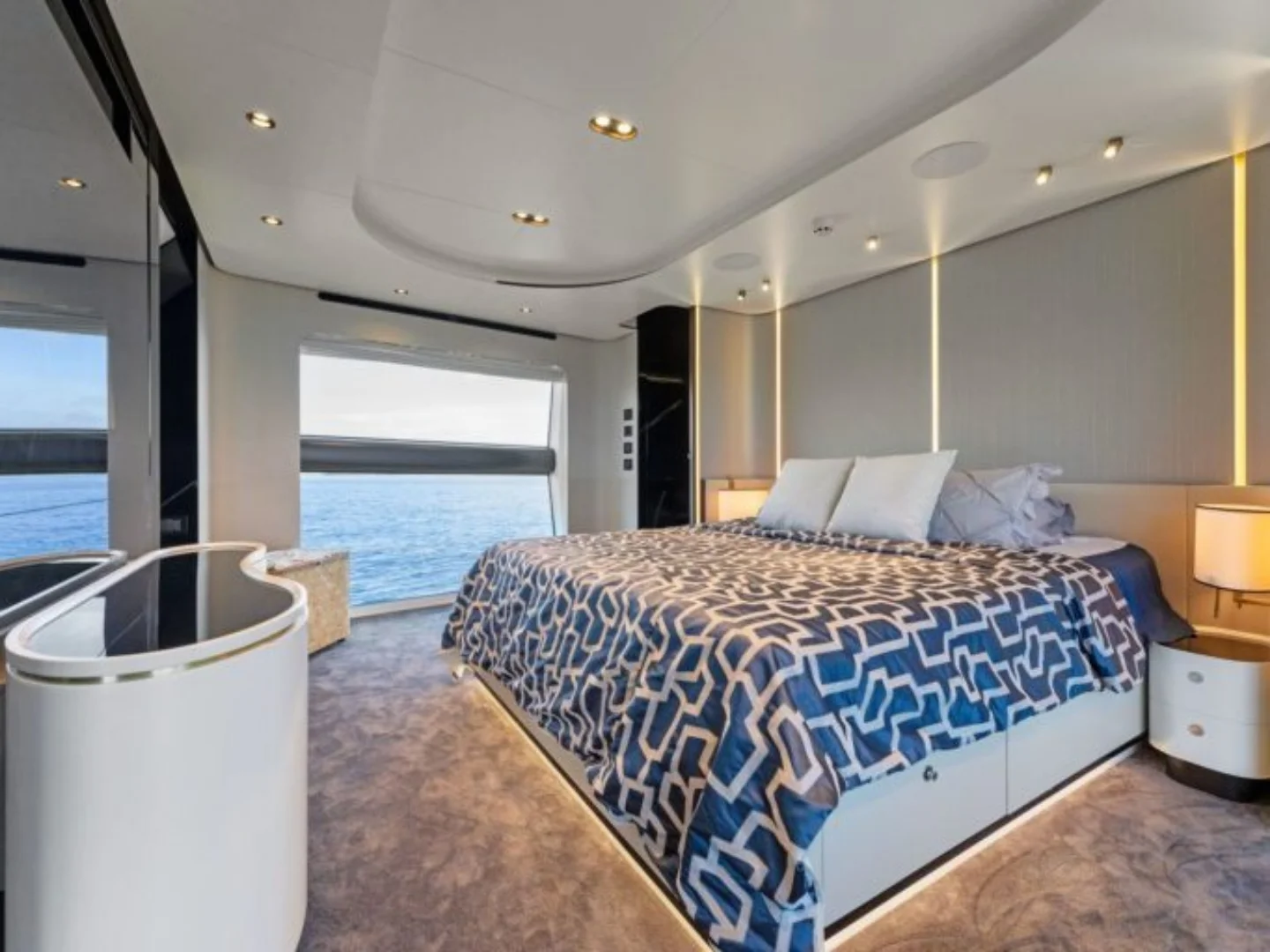 COMPASS | Azimut 88 - Photo 26