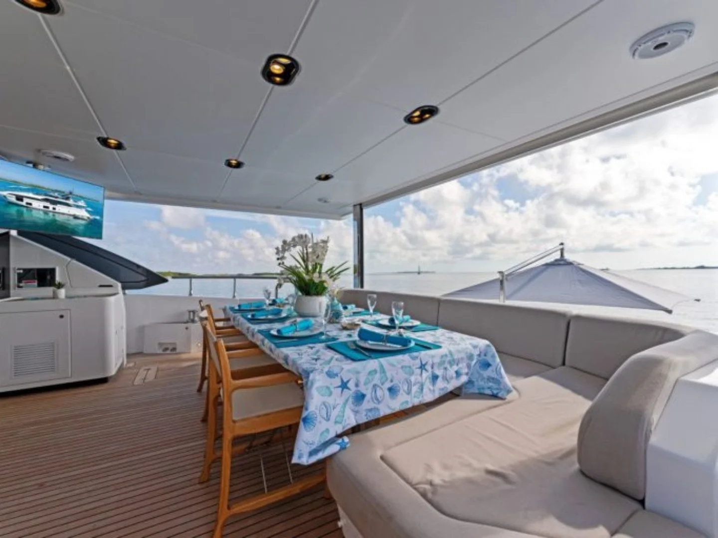 COMPASS | Azimut 88 - Photo 22