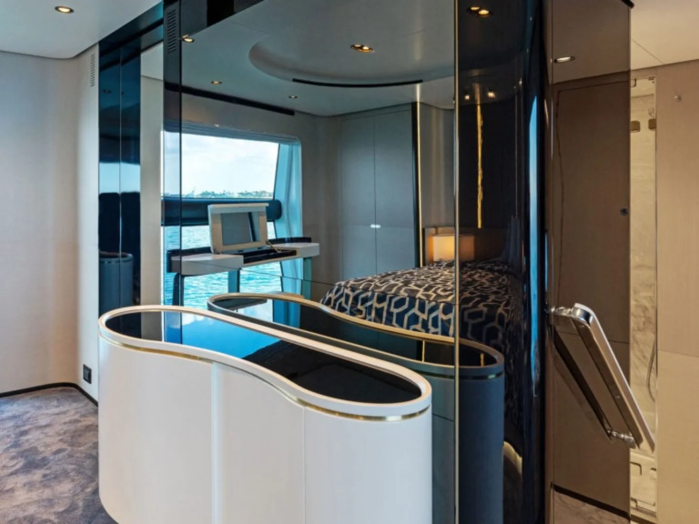 COMPASS | Azimut 88 - Photo 32