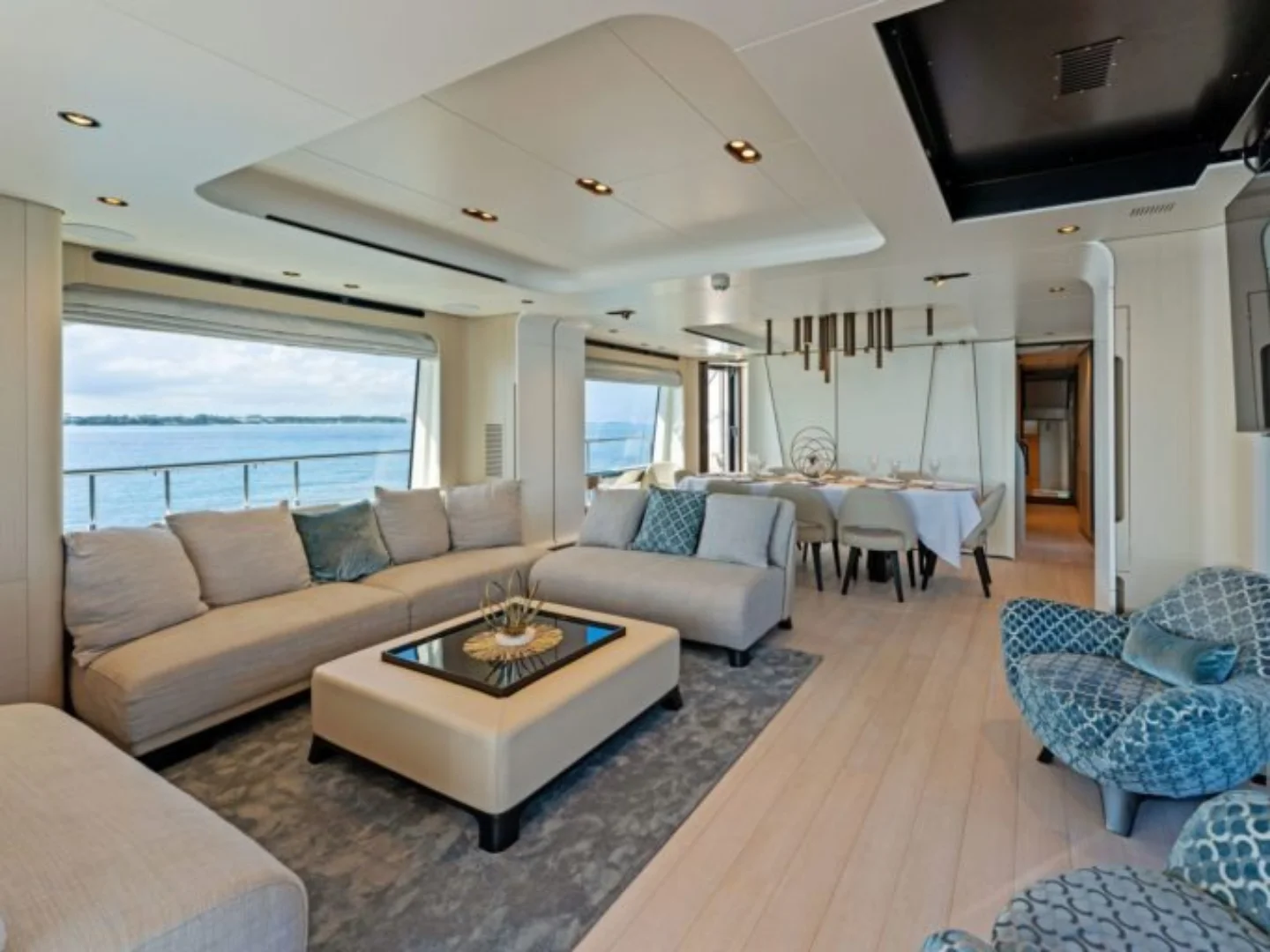 COMPASS | Azimut 88 - Photo 43