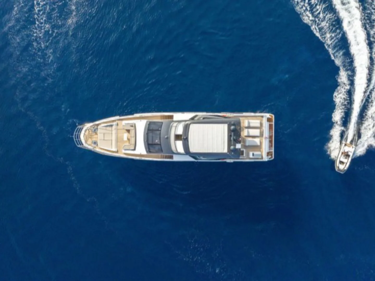 COMPASS | Azimut 88 - Photo 24
