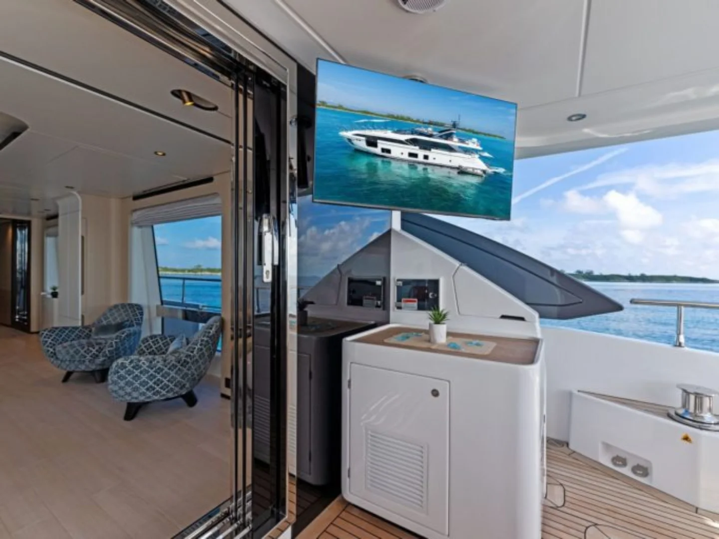 COMPASS | Azimut 88 - Photo 19