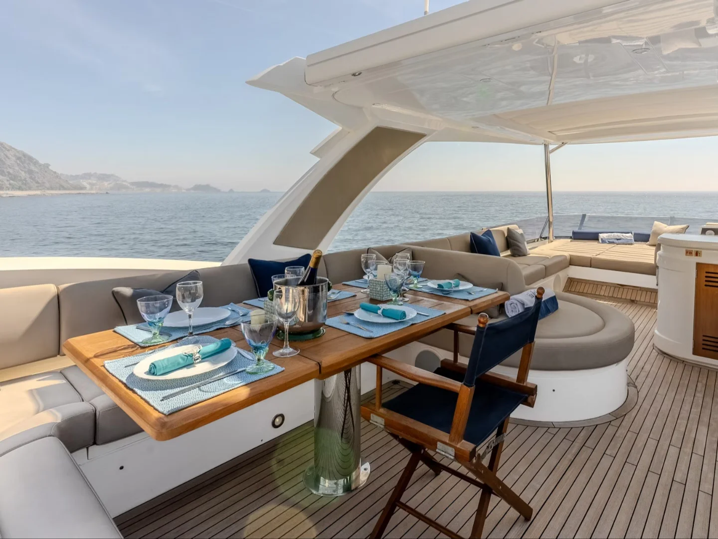 MY Lanonno | Sunseeker Manhattan 66 - Photo 13