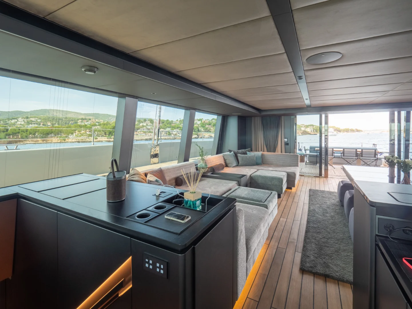 SHADES OF GREY | Sunreef 80 - Photo 39