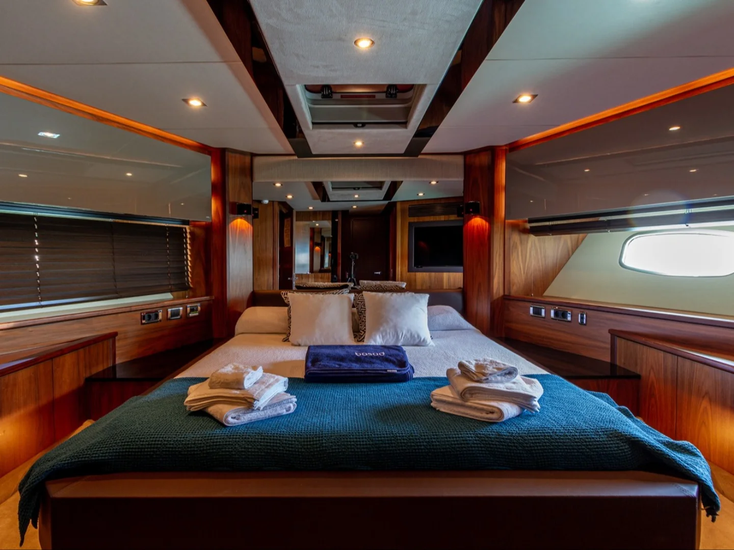 BASAD | Sunseeker Predator 84 - Photo 29