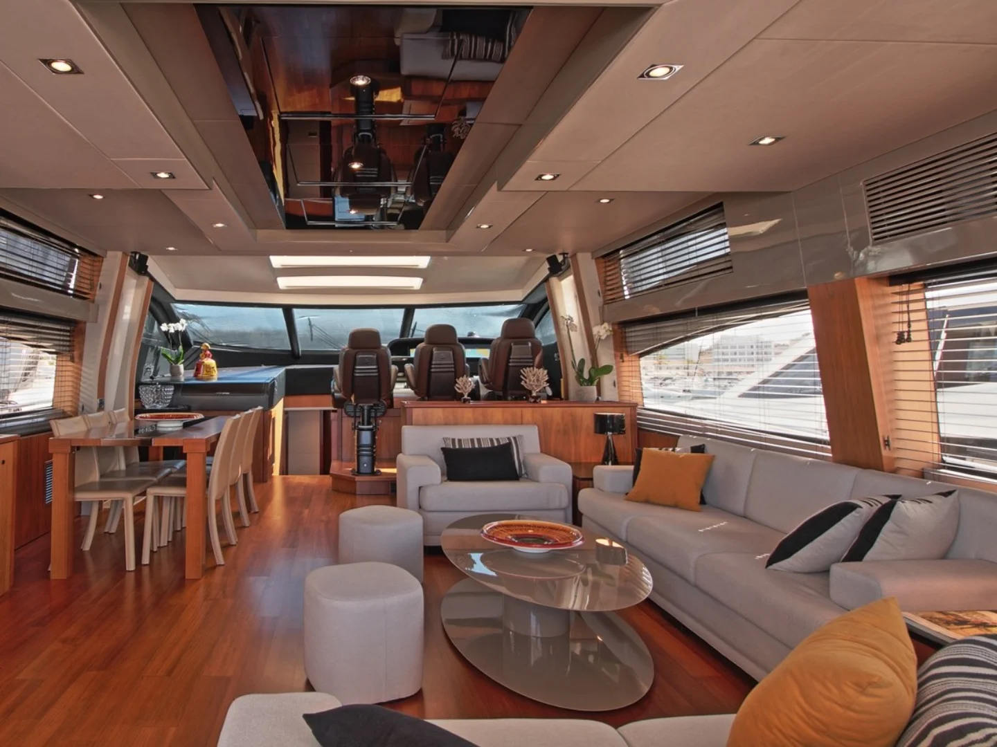 BASAD | Sunseeker Predator 84 - Photo 26