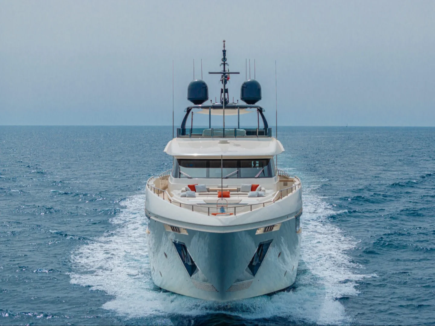 DIANA II | Custom Line Navetta 33 - Photo 15