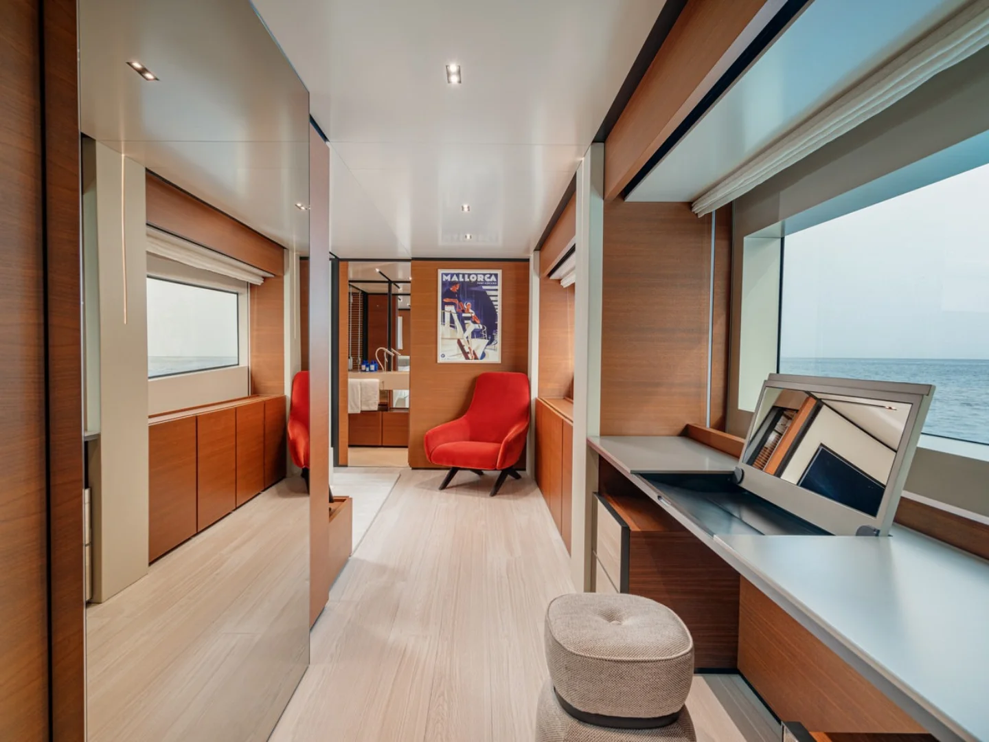 DIANA II | Custom Line Navetta 33 - Photo 35