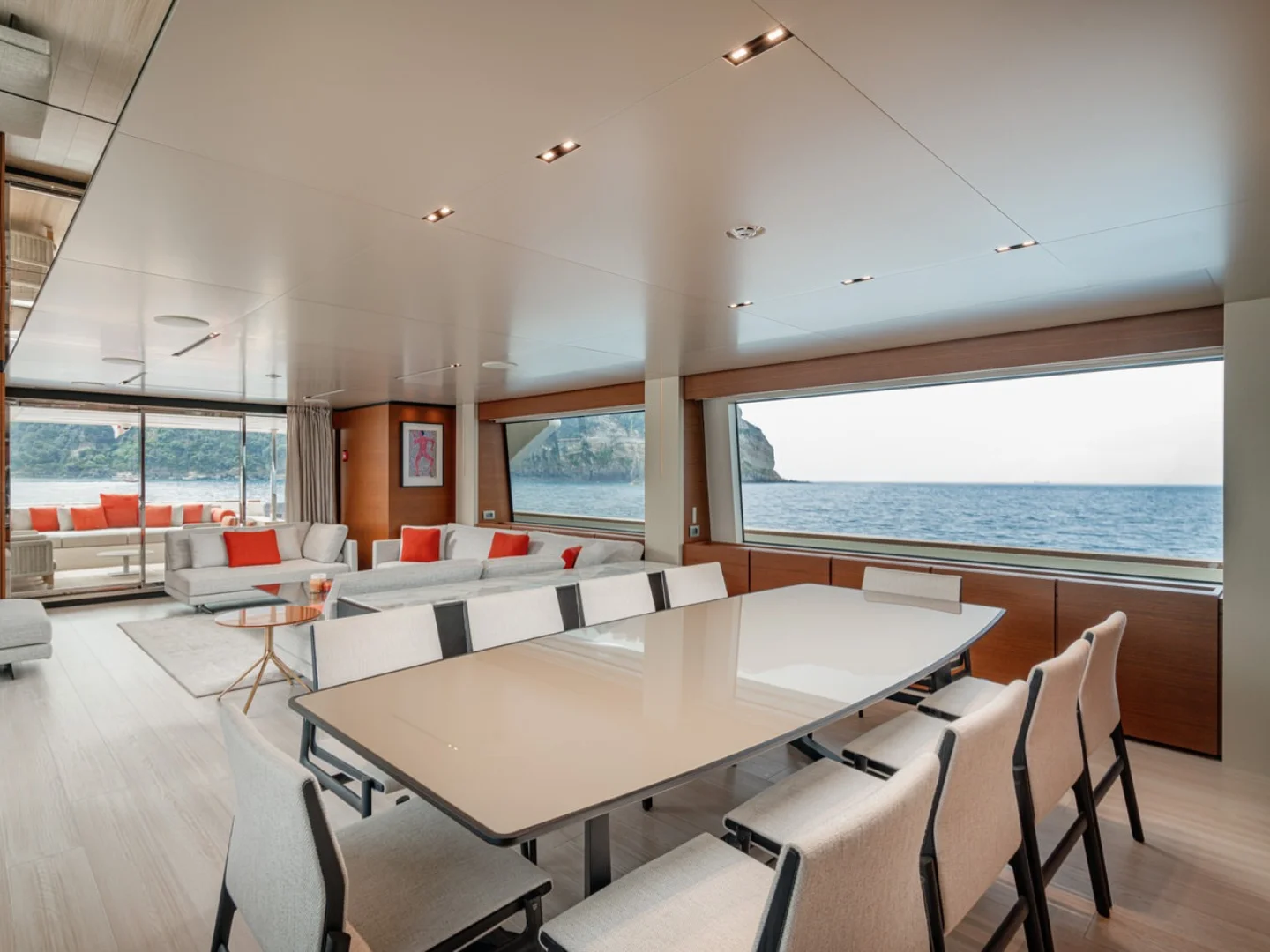 DIANA II | Custom Line Navetta 33 - Photo 16