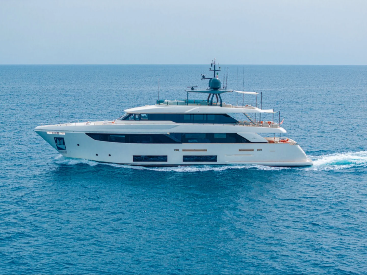 DIANA II | Custom Line Navetta 33 - Photo 9
