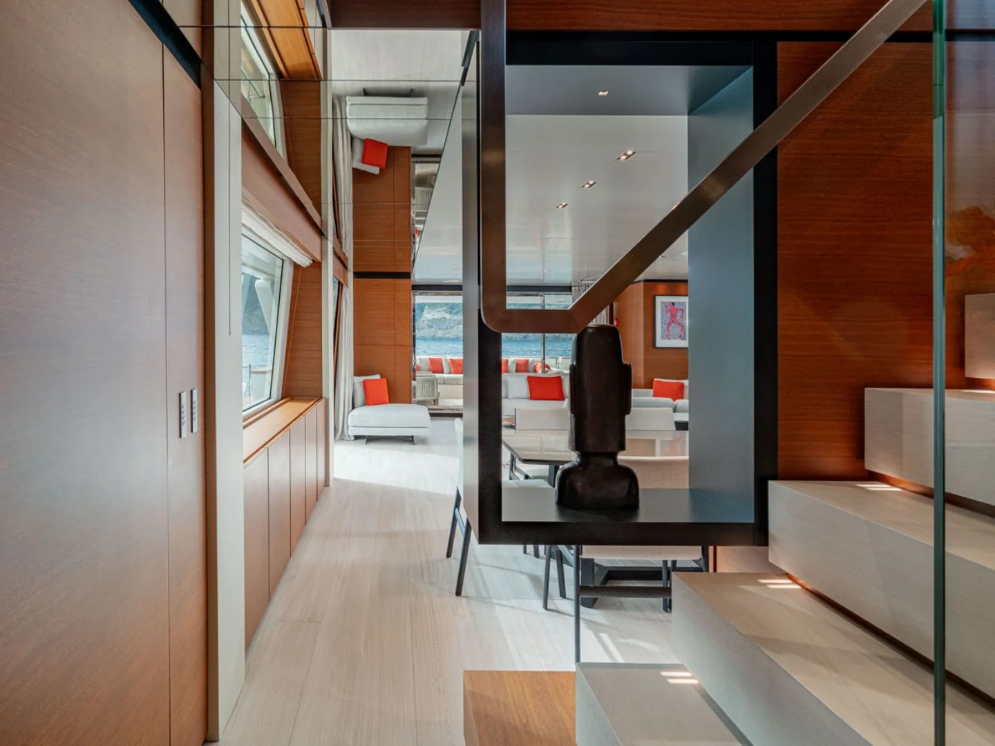 DIANA II | Custom Line Navetta 33 - Photo 36