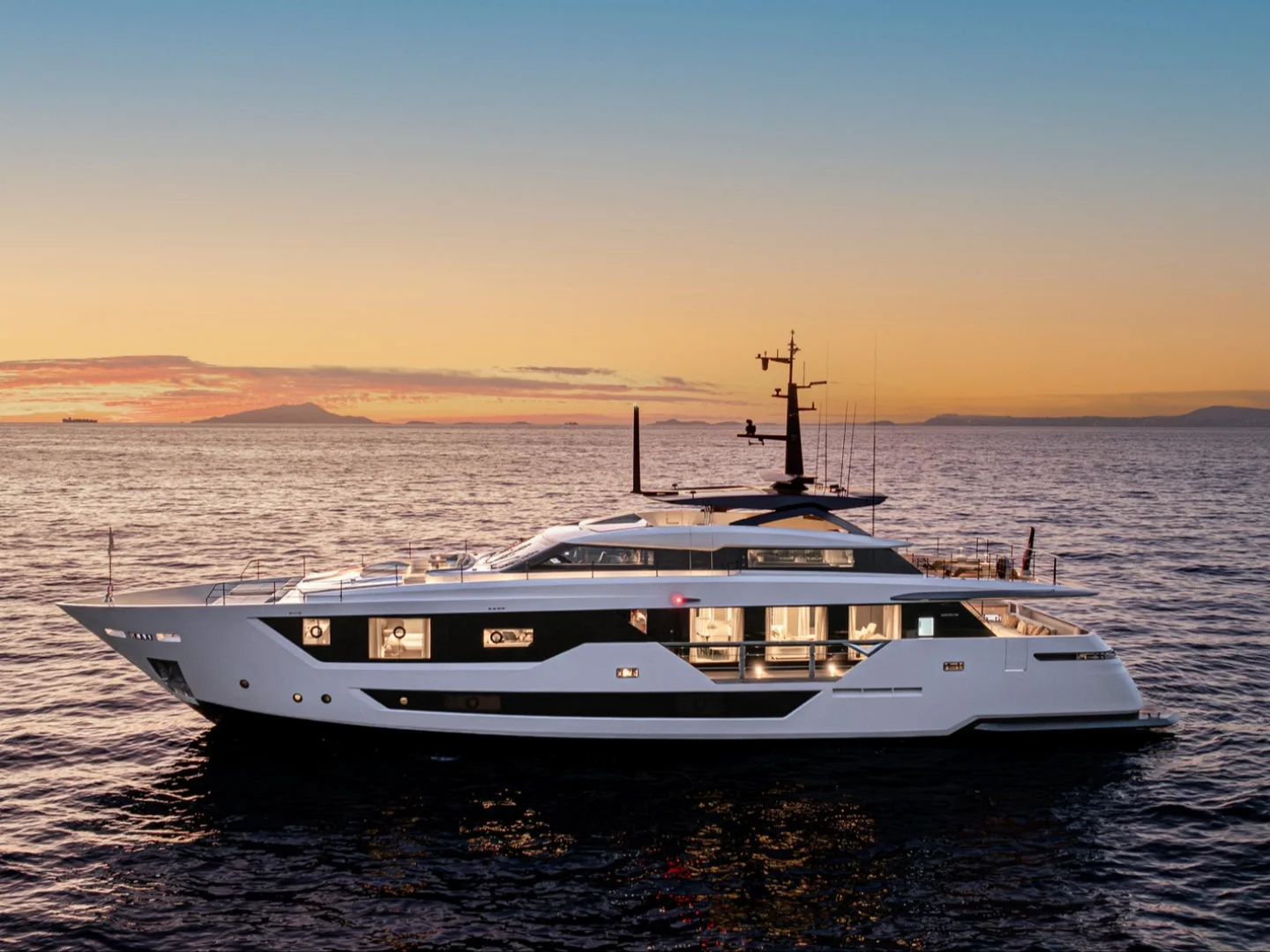 MARICAN FOREVER | Custom Line 106' - Photo 21