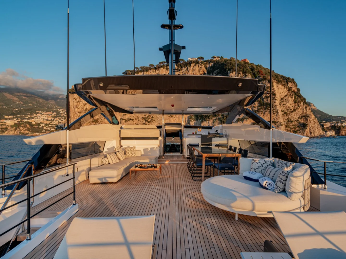 MARICAN FOREVER | Custom Line 106' - Photo 58