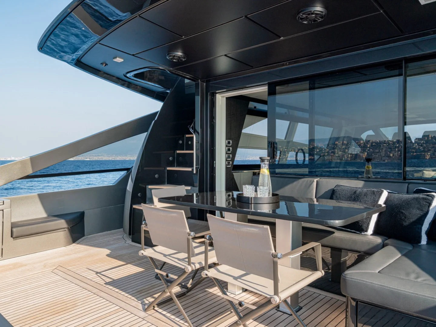 SOPHIA | Pershing 9X - Photo 25