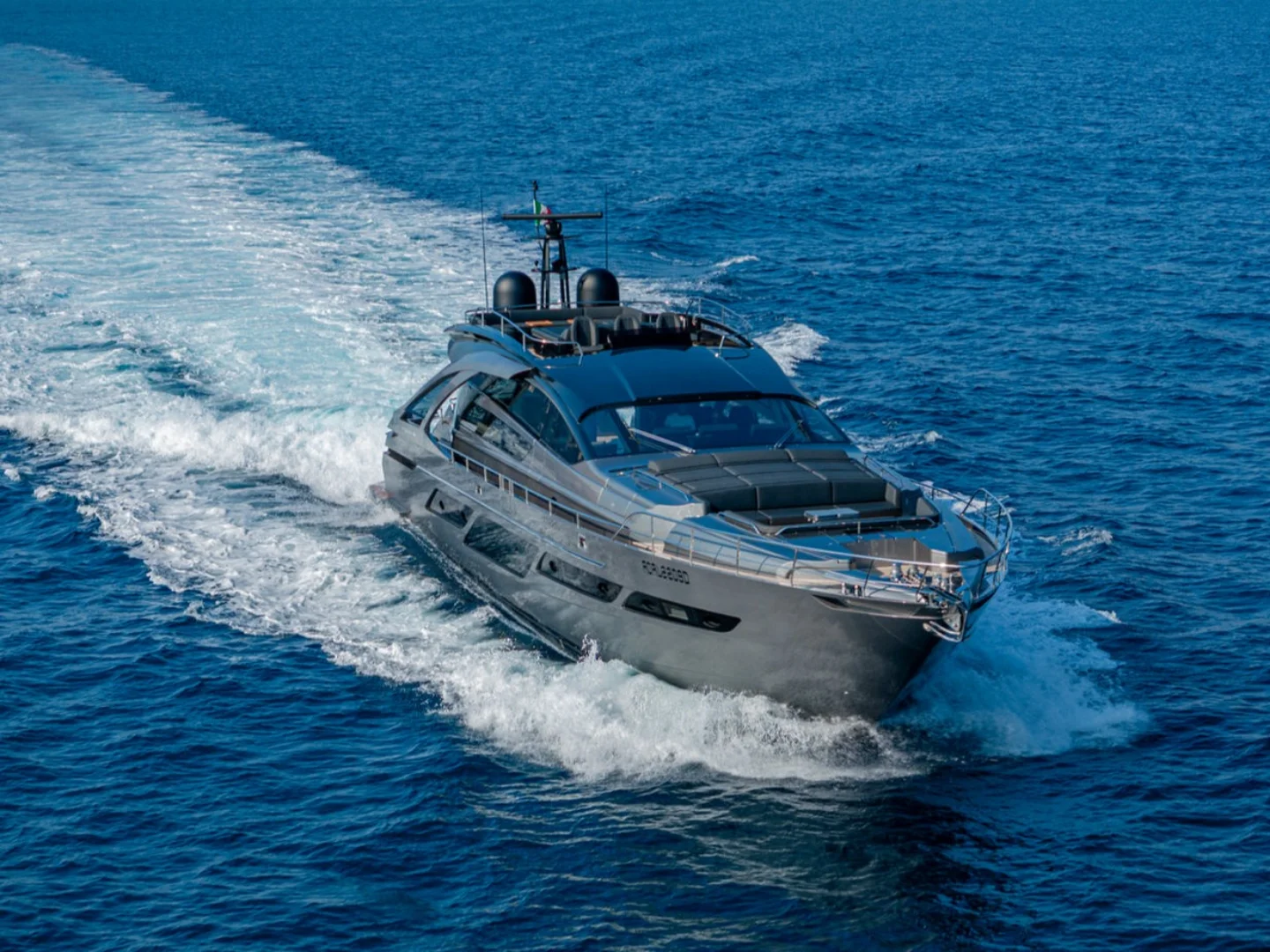 SOPHIA | Pershing 9X - Photo 12