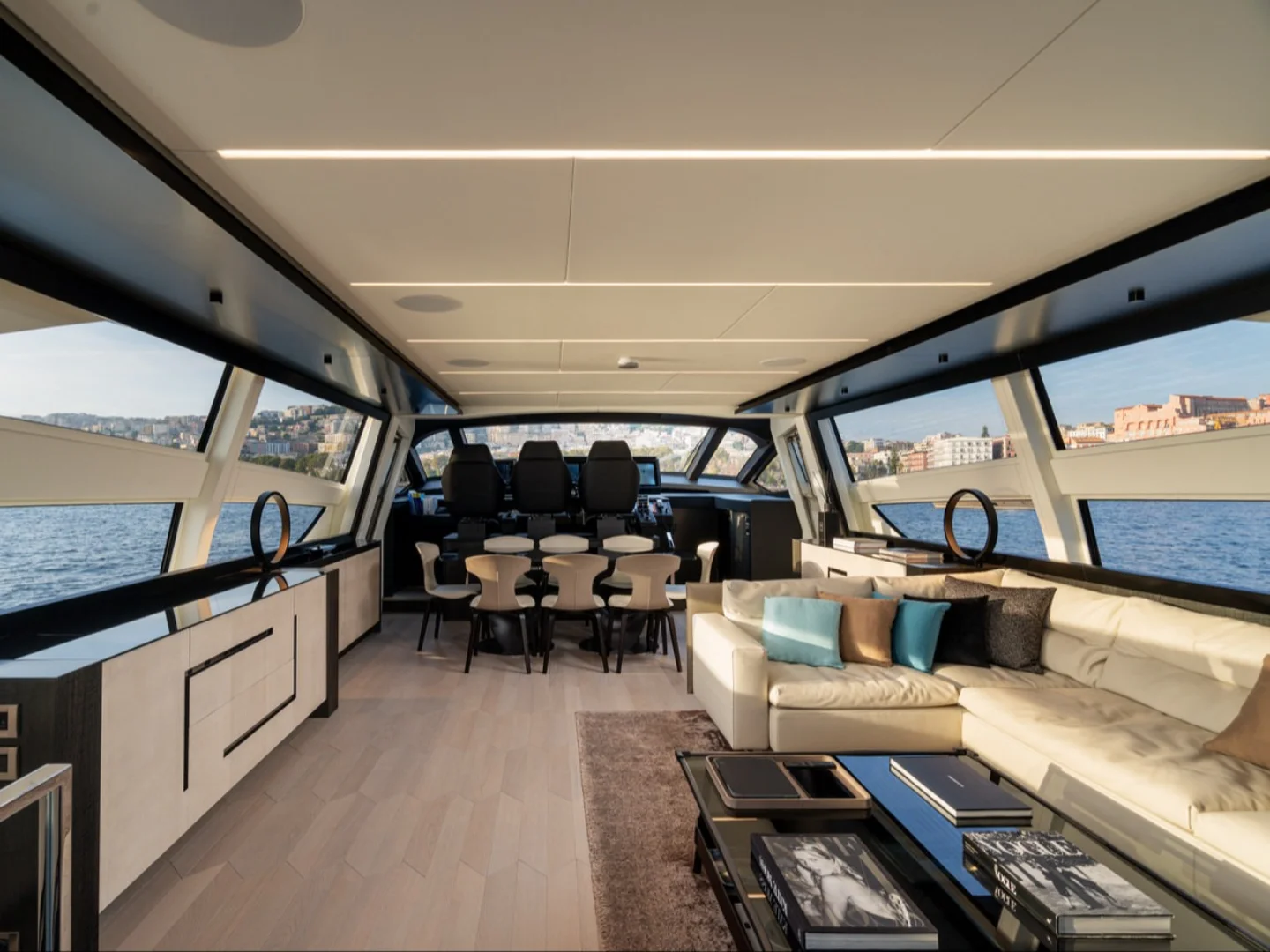 SOPHIA | Pershing 9X - Photo 27