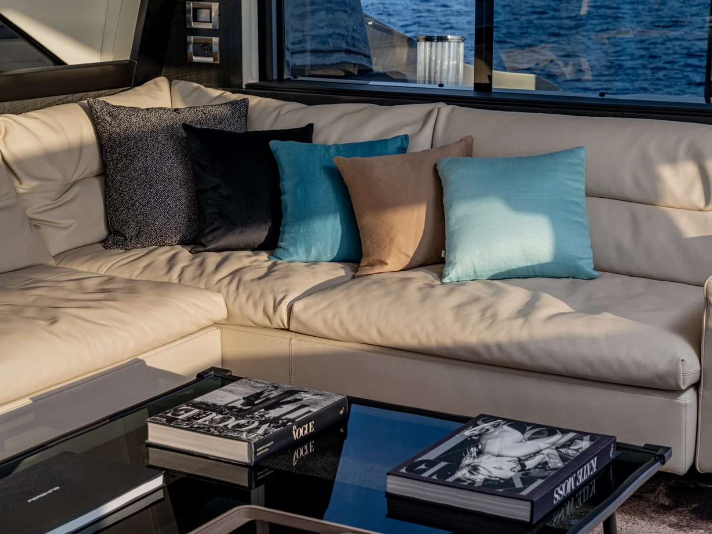 SOPHIA | Pershing 9X - Photo 58