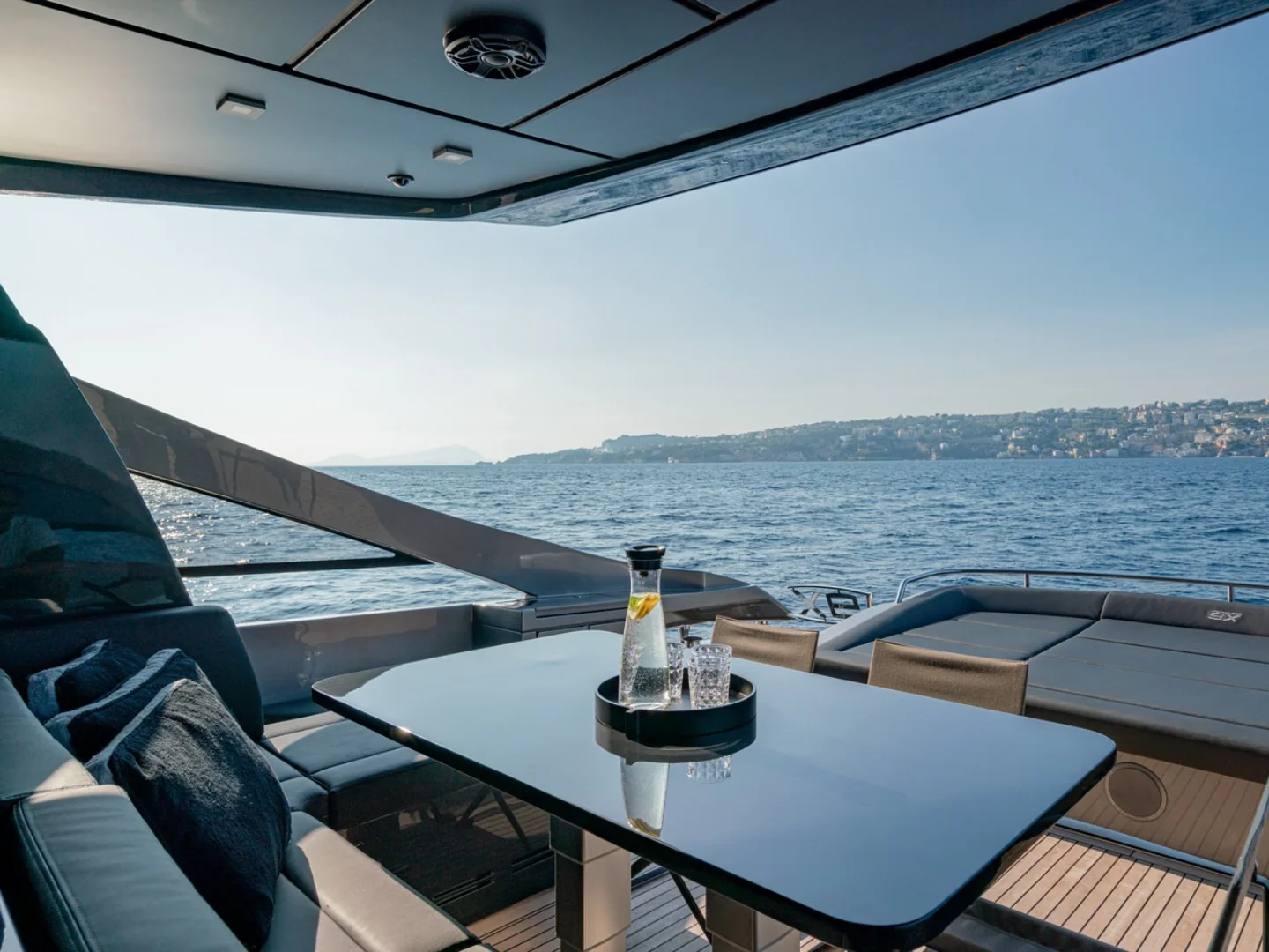SOPHIA | Pershing 9X - Photo 53