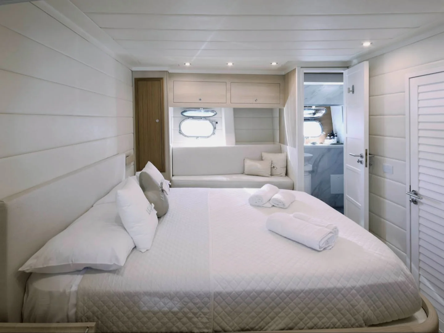 LA CHICCA | Benetti 72 - Photo 24
