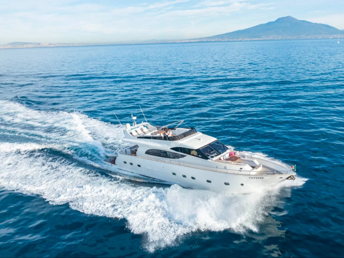 LA CHICCA | Benetti 72 - Photo 3