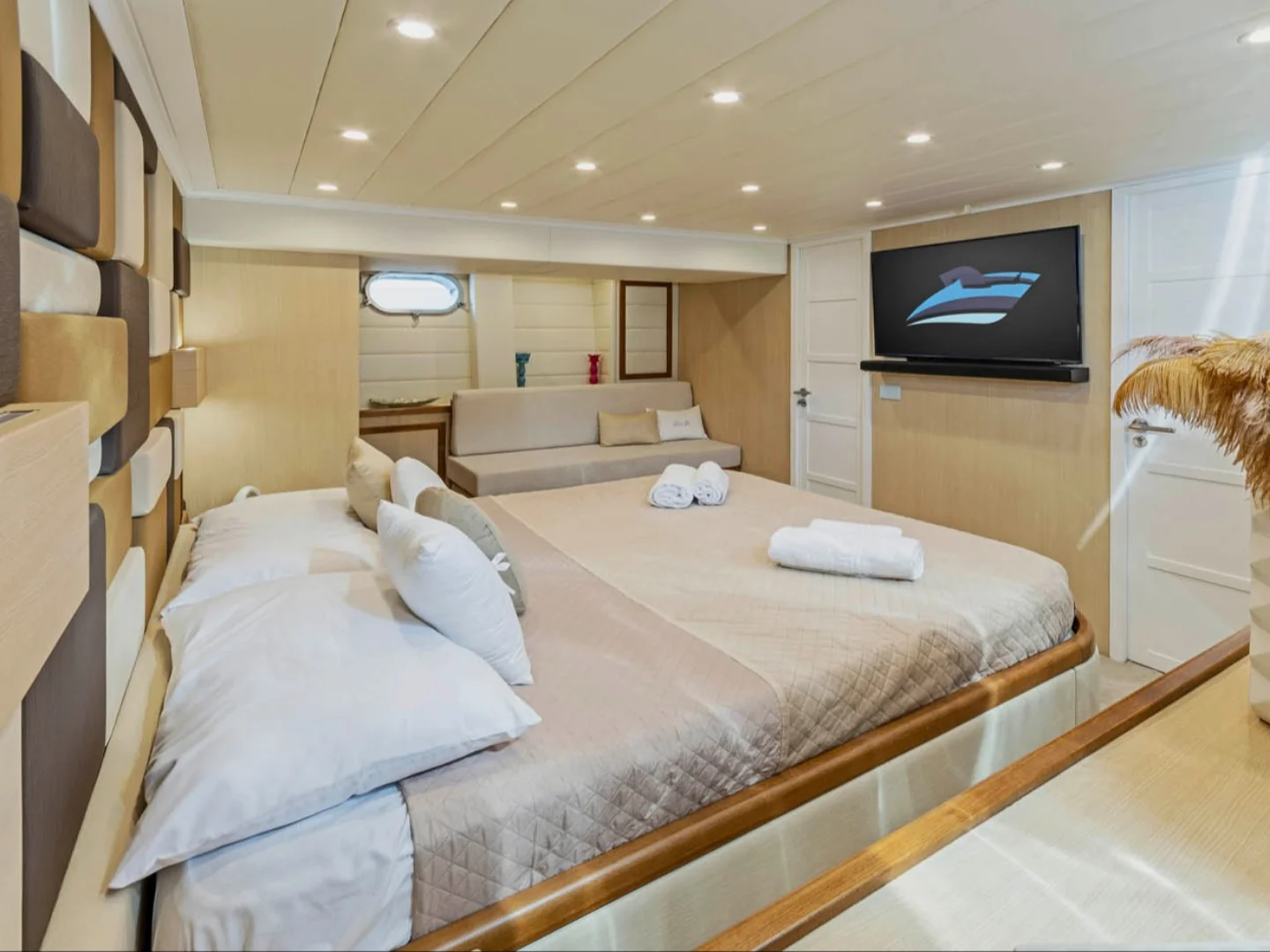 LA CHICCA | Benetti 72 - Photo 27
