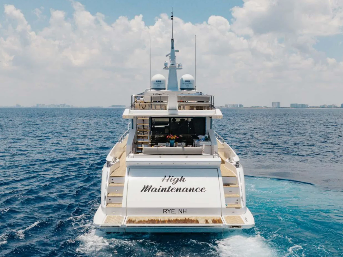 HIGH MAINTENANCE | Azimut 77S - Photo 4