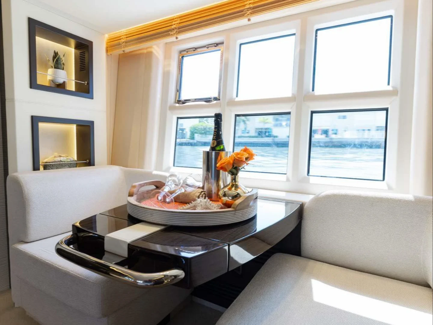 HIGH MAINTENANCE | Azimut 77S - Photo 10