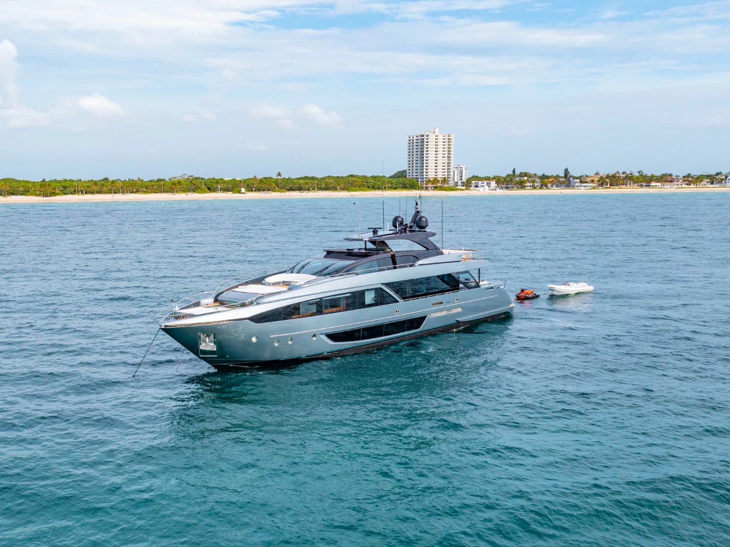 NO SURRENDER | Riva 110 - Photo 2