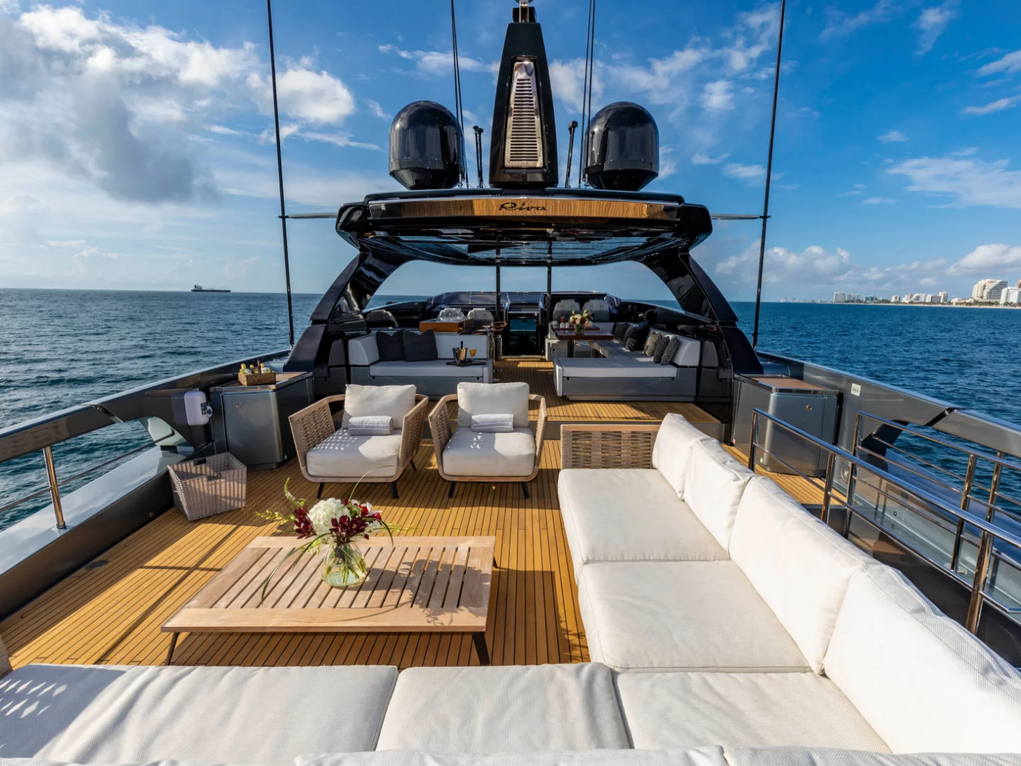 NO SURRENDER | Riva 110 - Photo 30