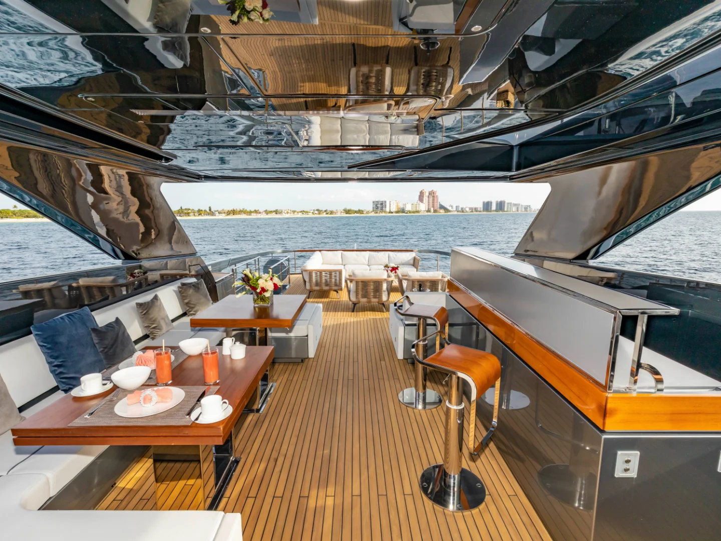 NO SURRENDER | Riva 110 - Photo 12